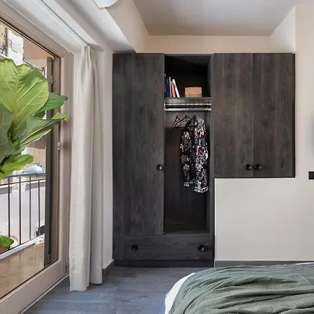 Anaem Eclectic Aparthotel *